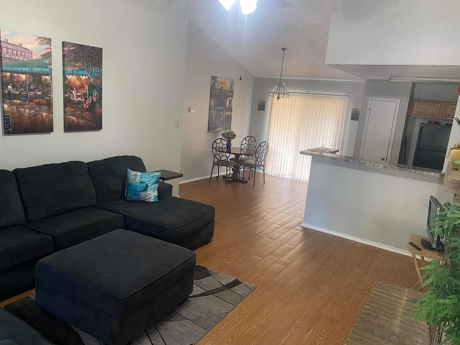 3 bed, 1144 sqft, $1,650 — Photo 4