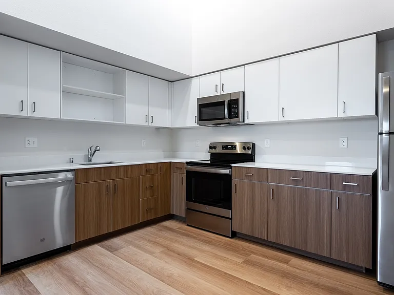 Navalia Apartments — Photo 20