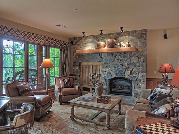 5th image of 2229 Larkspur Ln #22