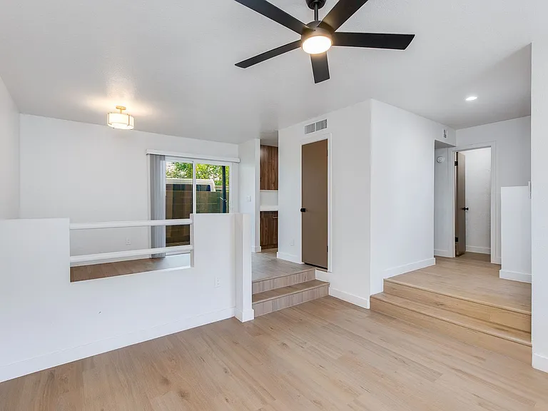 2bedroom 1.5 bathroom — Photo 17