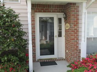 228 Belmont Cir, Yorktown, VA 23693