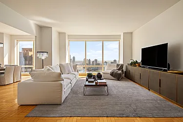 845 United Nations Plaza, #41A