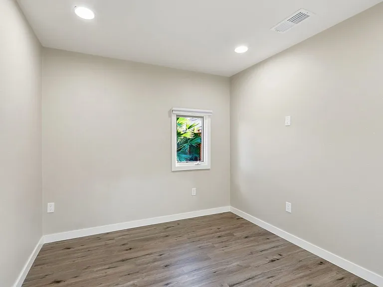 4621 Mia Cir — Photo 20