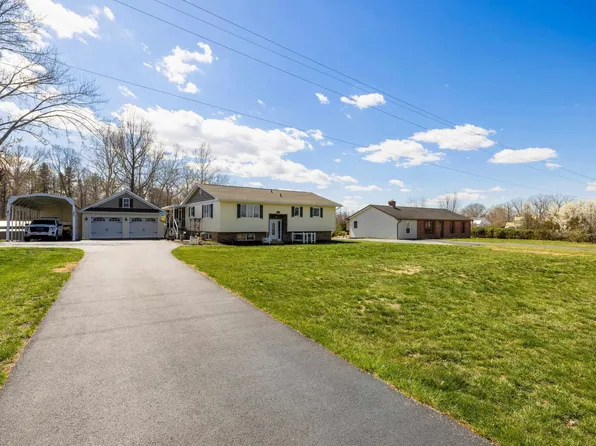 1751 New Hope And Crimora Rd, Crimora, VA 24431