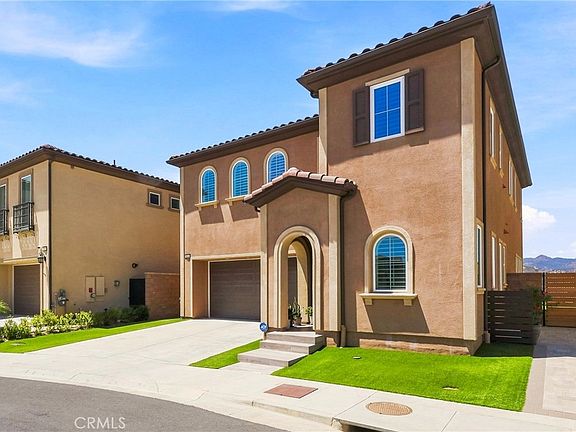3rd image of 20834 Spruce Cir
