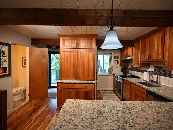 1771 Baker Turn Road #D, Hartford, VT 05059