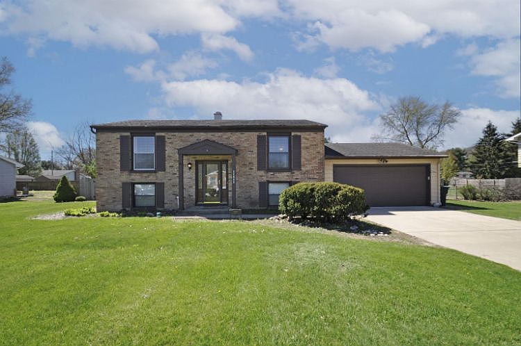 1st image of 11290 Idlewood Dr