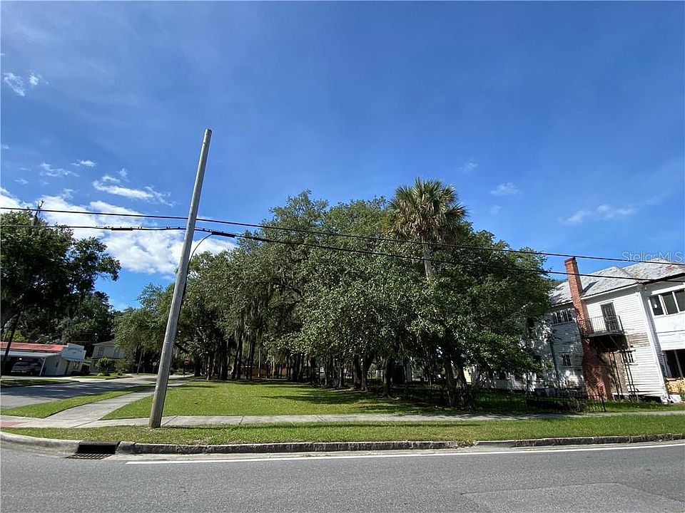 1st image of E 2nd St