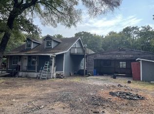 3643 Melvin Douglas Rd, Marietta, OK 73448