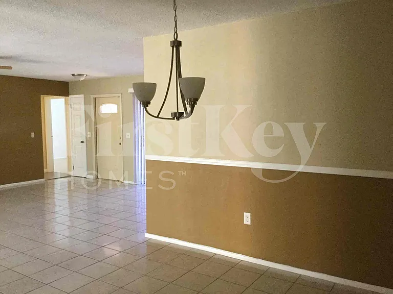 8801 N Bermuda Dr — Photo 6