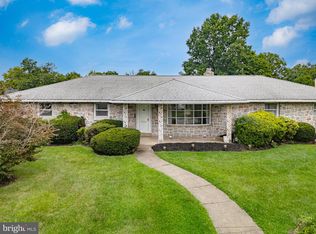 1011 N Charlotte St, Pottstown, PA 19464