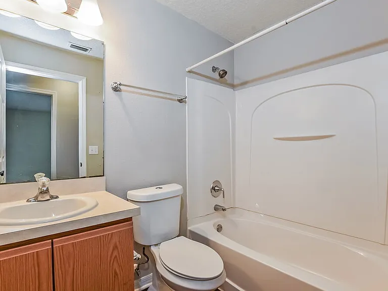 1254 Blackwater Pond Dr — Photo 14