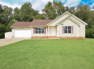 2205 Drake Ct, Graham, NC 27253