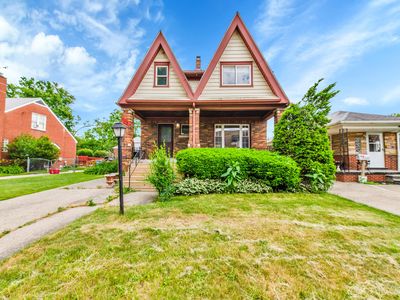 8258 Fisher Ave, Warren, MI, 48089