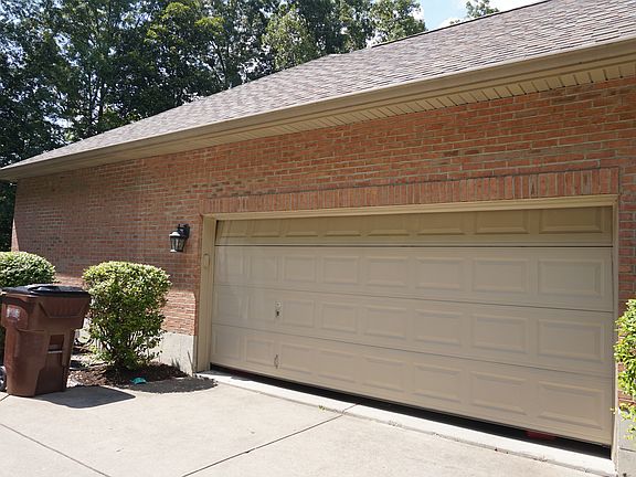 3rd image of 4155 James Dr