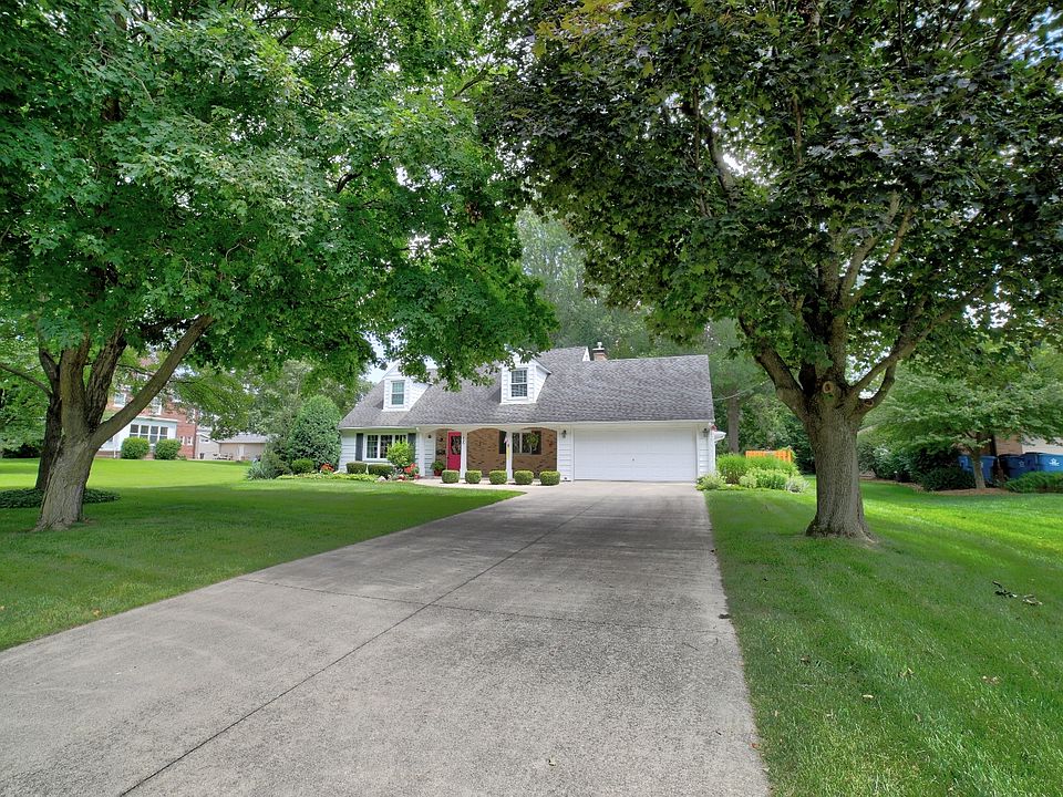 530 S 5th St, Watseka, IL 60970 Zillow