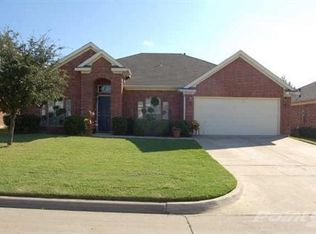 6421 Seaford Rd, Arlington, TX 76001