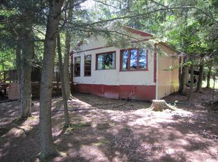 11 7th Lake Rd, Inlet, NY 13360