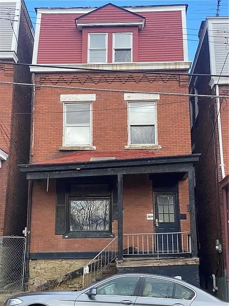 2634 Shadeland Ave photo 1