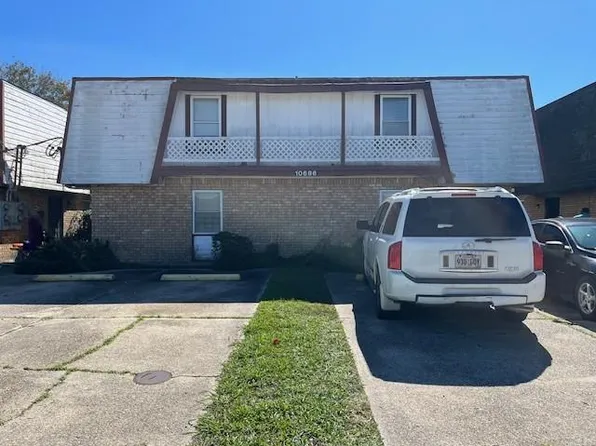 10686 Lincoln Beach Blvd, New Orleans, LA 70127