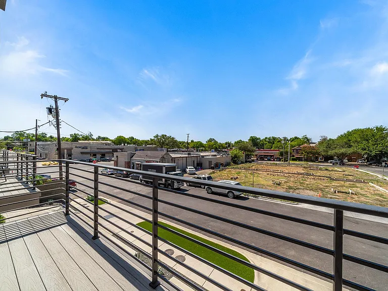 6059 La Vista Dr — Photo 13