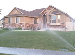 3619 W Cranefield Rd, Clinton, UT 84015