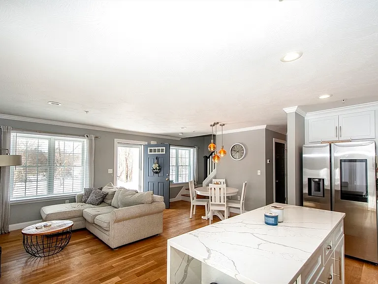 138 Elm St #30 — Photo 5