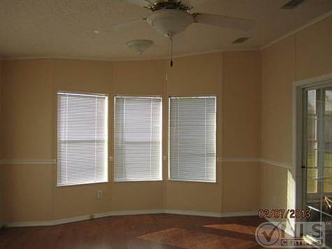 4th image of 3713 Westchester Ct