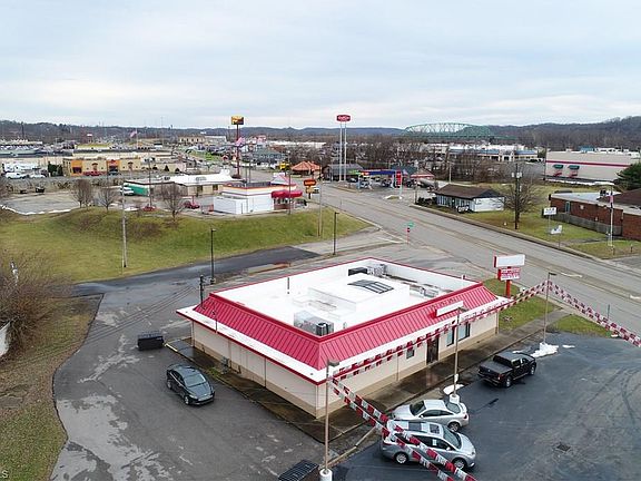 2nd image of 324 Pike St