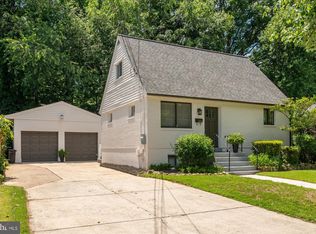 11414 Schuylkill Rd, Rockville, MD 20852