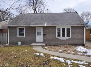 604 McGregor St, Bloomington, IL 61701