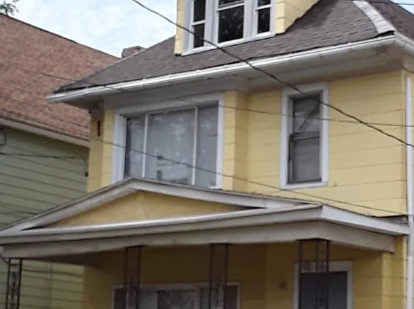 62 Shepard St, Buffalo, NY 14212