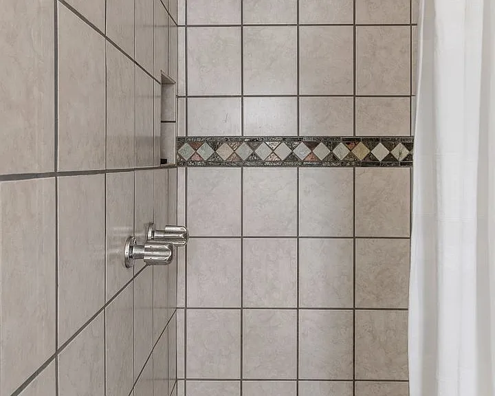 1121 Island View Dr — Photo 37
