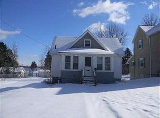 2715 Shady Run Rd, Youngstown, OH 44502