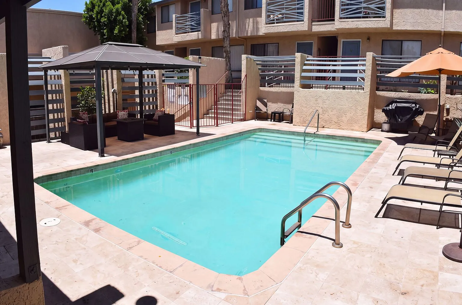Canyon Crest — Photo 1
