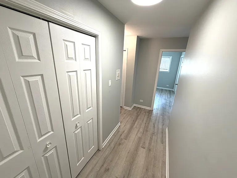 2208 W 111th St #1A — Photo 7