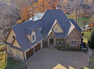 105 Porch Swing Cv, Savannah, TN 38372