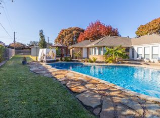 1501 Raintree Ct, Grand Prairie, TX 75050