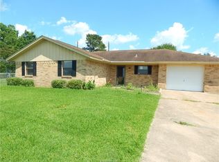917 W Osr, Caldwell, TX 77836