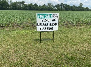 6449 Fern St #29, Saint Anne, IL 60964