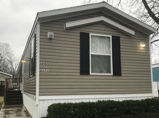 5946 W Maple, Romulus, MI 48174