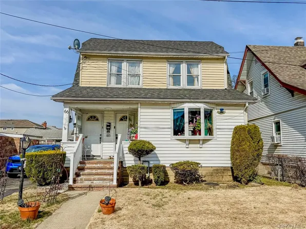 (undisclosed Address), Valley Stream, NY 11580