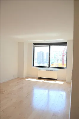 Rented by RELO REDAC INC. | media 18