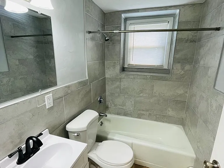 153 W Boylston St — Photo 4