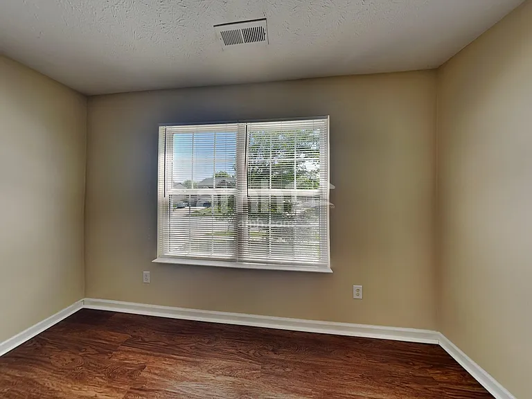 12024 Seahawks Ln — Photo 31