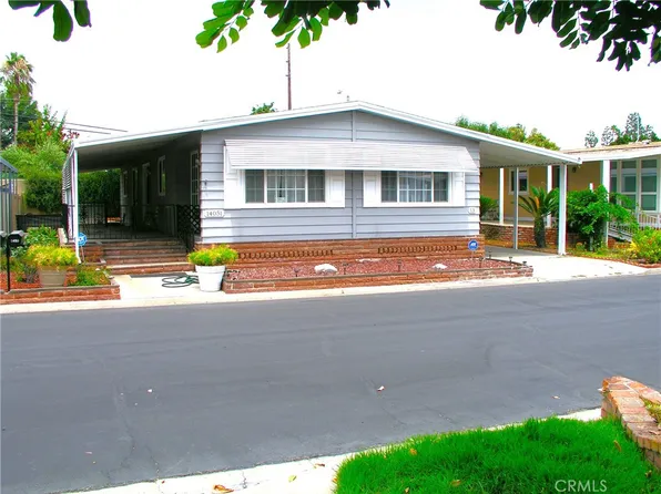 14051 Lake View Dr #13, La Mirada, CA 90638
