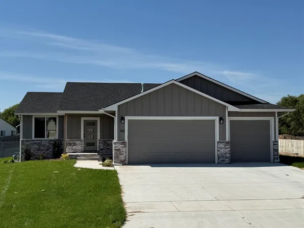 102 E Poplar Cir, Goddard, KS 67052