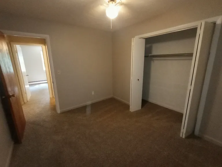 1850 S Main St #7 — Photo 11