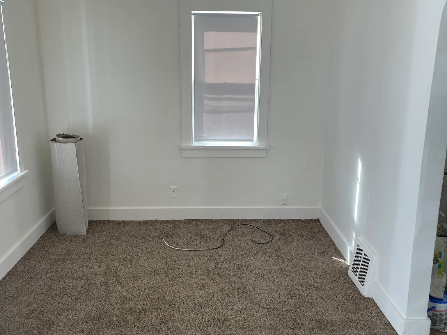 2 bed, 1000 sqft, $1,000 — Photo 3
