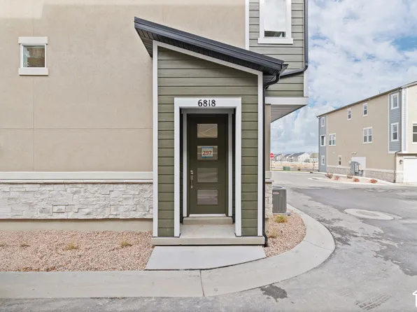 6818 W Heart Rock Ln S #297, Herriman, UT 84096